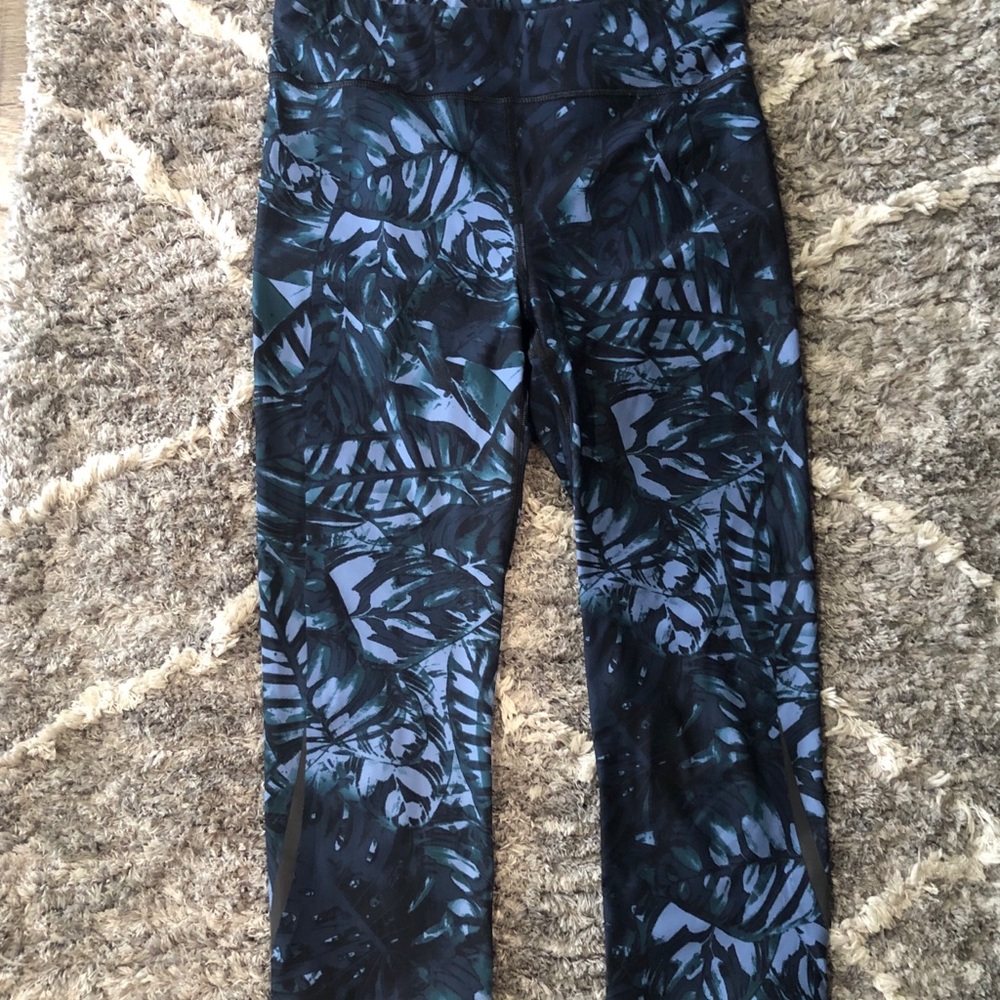 Sweaty Betty Crop Leggings Medium
